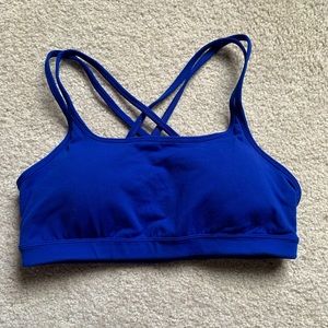 Athleta sports bra, size M